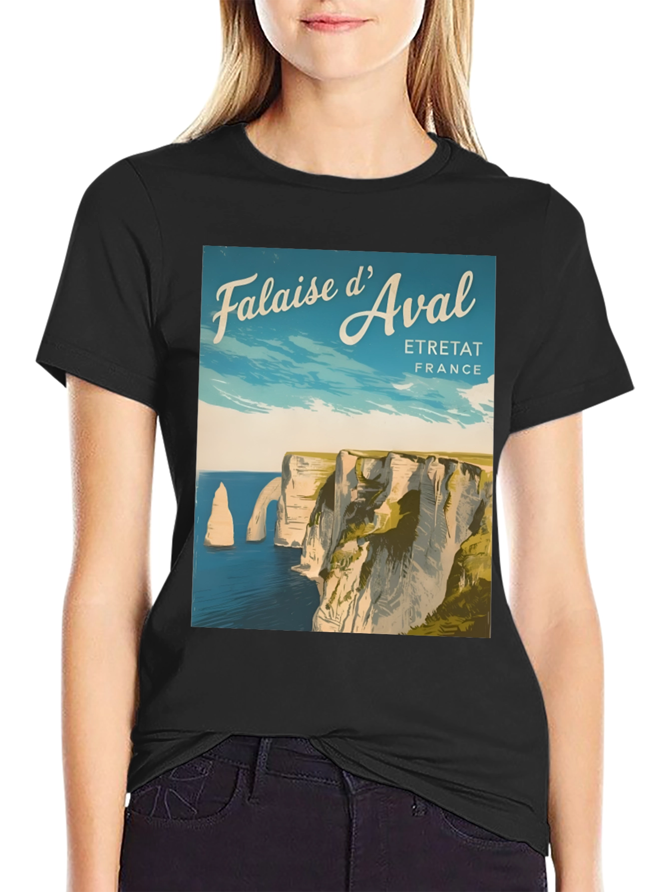 Falaise dAval Etretat France T-Shirt