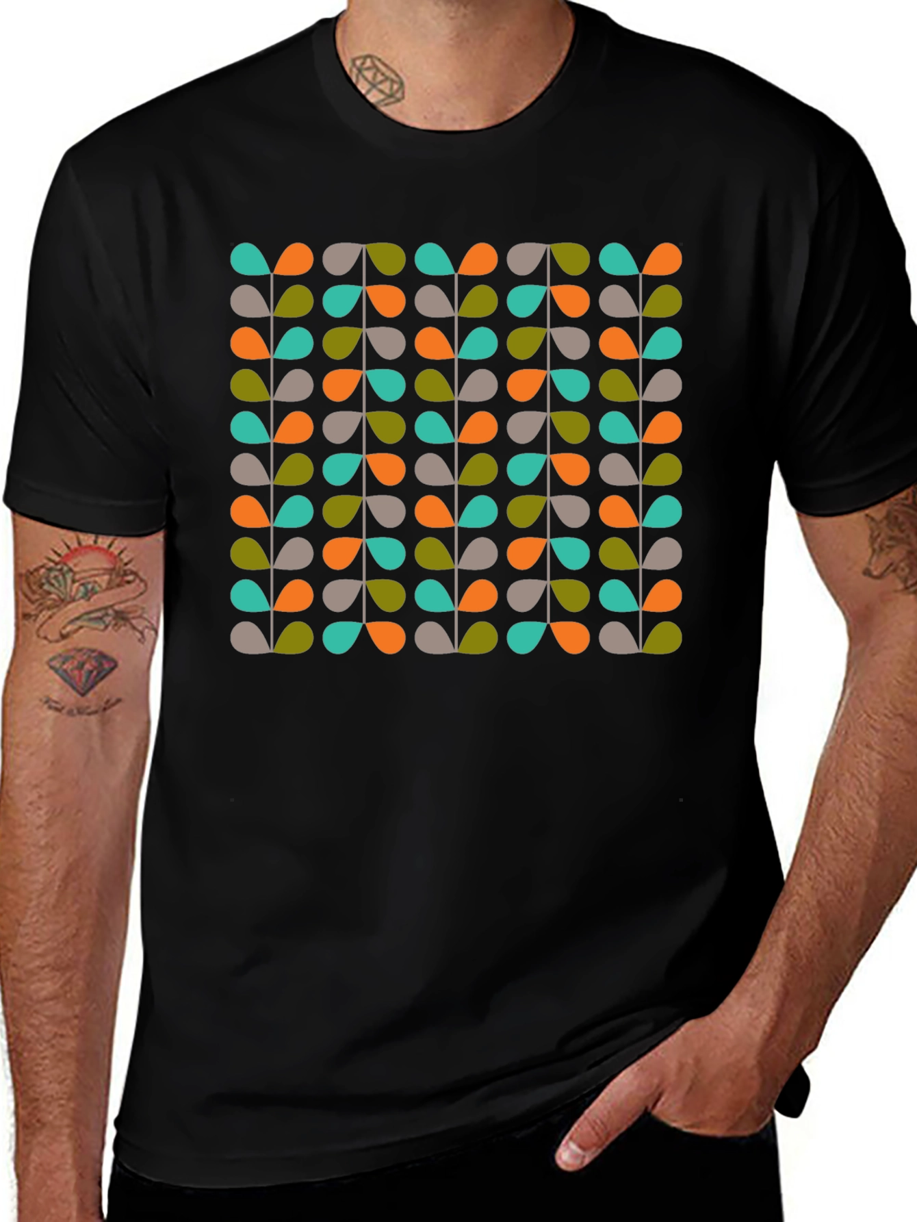 Retro Leaves Pattern Black T-Shirt